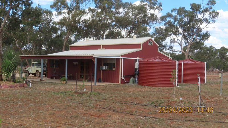 * East Cubba , Cobar NSW 2835