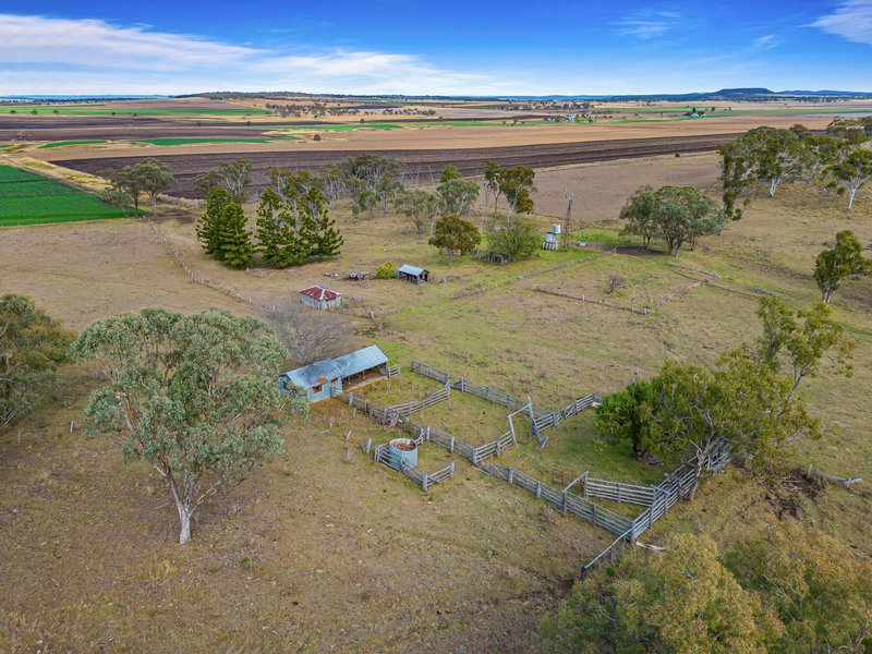 Photo - "East Lynne" Upper Spring Creek Road, Spring Creek QLD 4361 - Image 11