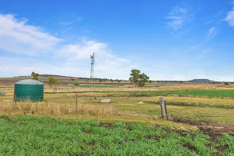 Photo - "East Lynne" Upper Spring Creek Road, Spring Creek QLD 4361 - Image 14