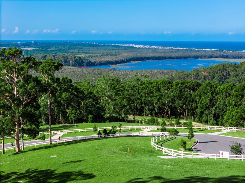 Photo - Emerald Mountain View, Tanglewood NSW 2488 - Image 16