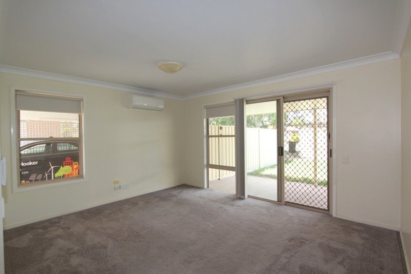 Photo - Emerald QLD 4720 - Image 3