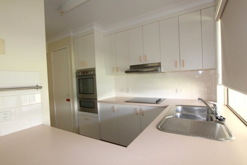 Photo - Emerald QLD 4720 - Image 4