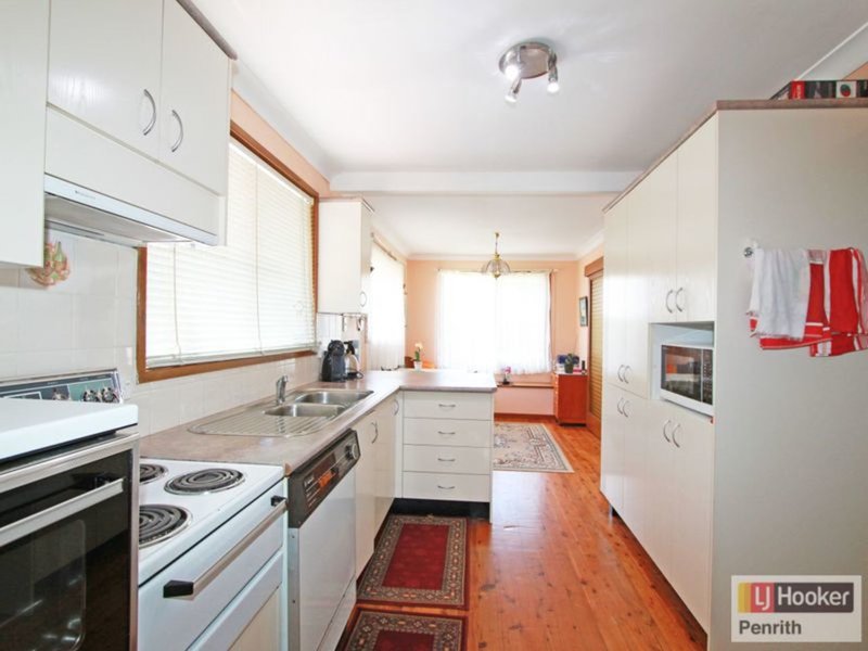 Photo - Emu Plains NSW 2750 - Image 2