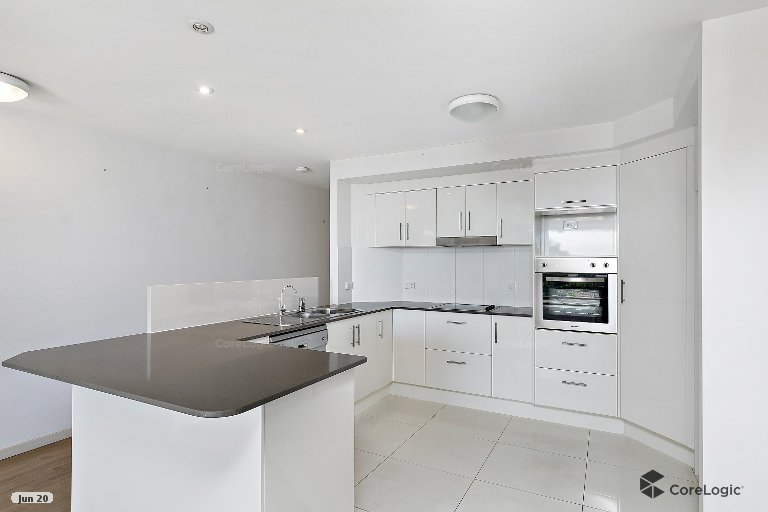 Photo - F2/135 Shore Street West , Cleveland QLD 4163 - Image 9