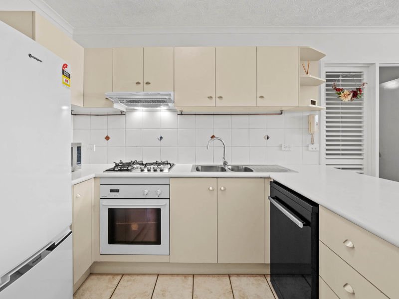 Photo - F27/35 Gotha Street, Fortitude Valley QLD 4006 - Image 5