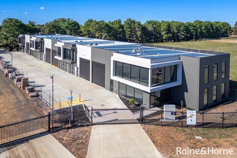 Photo - Factory 1/24 Pioneer Way, New Gisborne VIC 3438 - Image 2