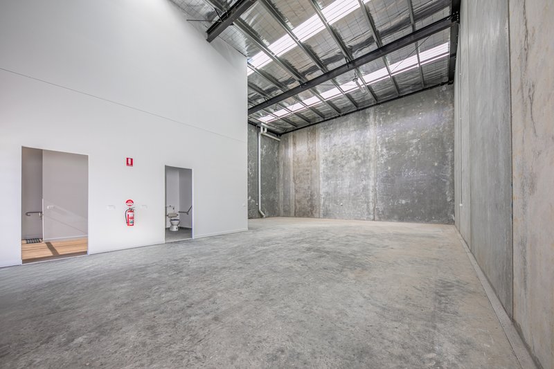Photo - Factory 1/24 Pioneer Way, New Gisborne VIC 3438 - Image 15