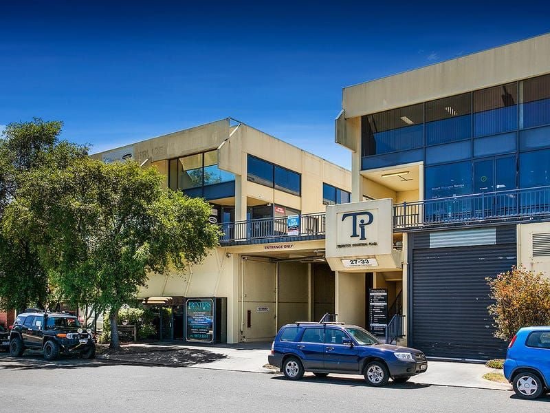 First Fl, Unit 6/27 Thornton Crescent, Mitcham VIC 3132