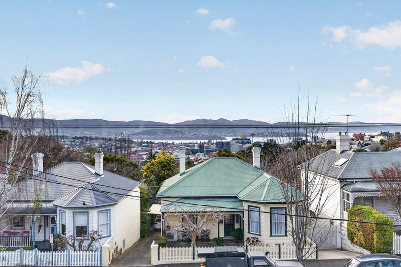 Photo - Flat 3/45 Lansdowne Crescent, West Hobart TAS 7000 - Image 1