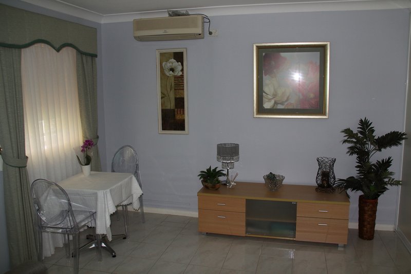 Photo - FLAT/68 Laurel Street, Willoughby NSW 2068 - Image 4