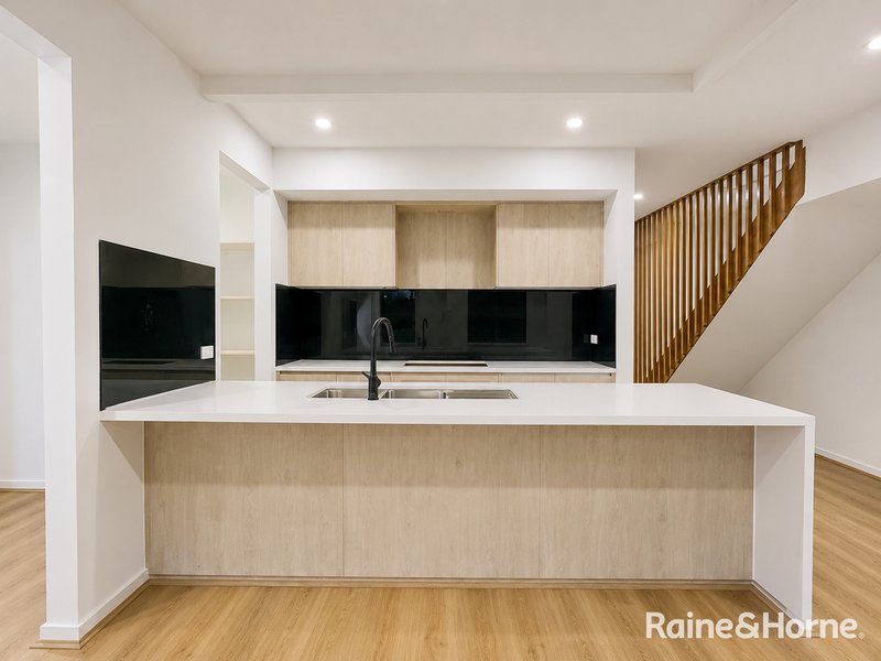 Photo - Fraser Rise VIC 3336 - Image 4