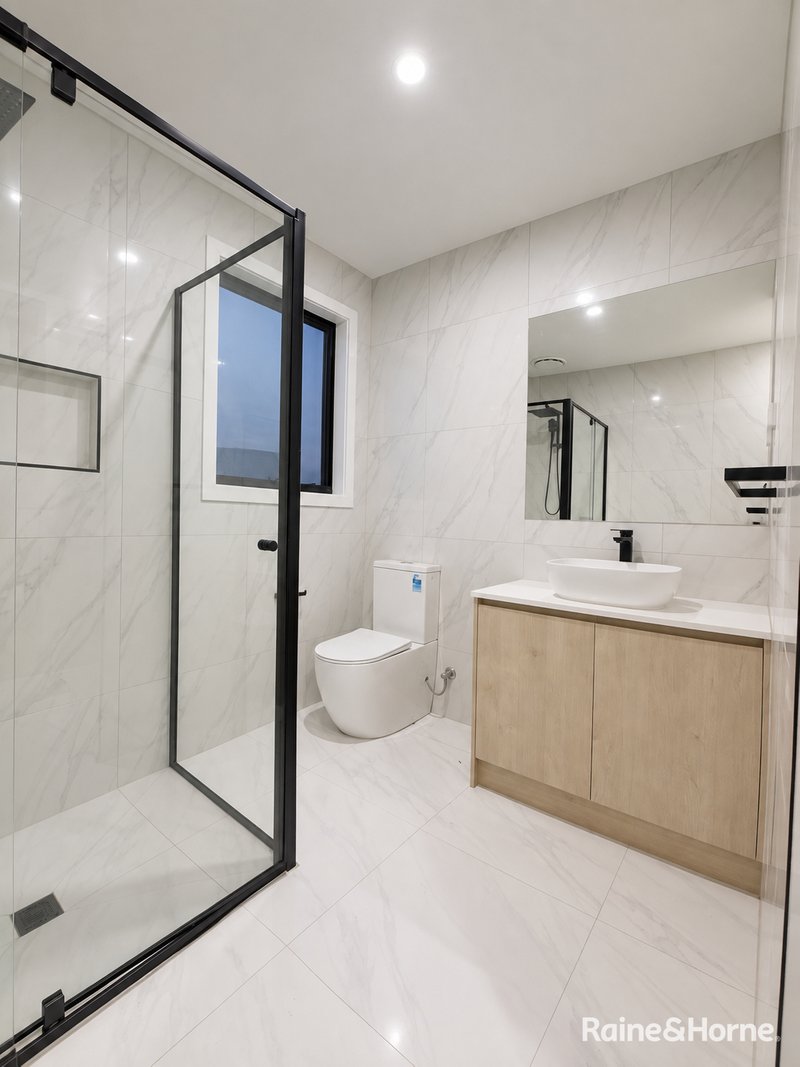 Photo - Fraser Rise VIC 3336 - Image 9