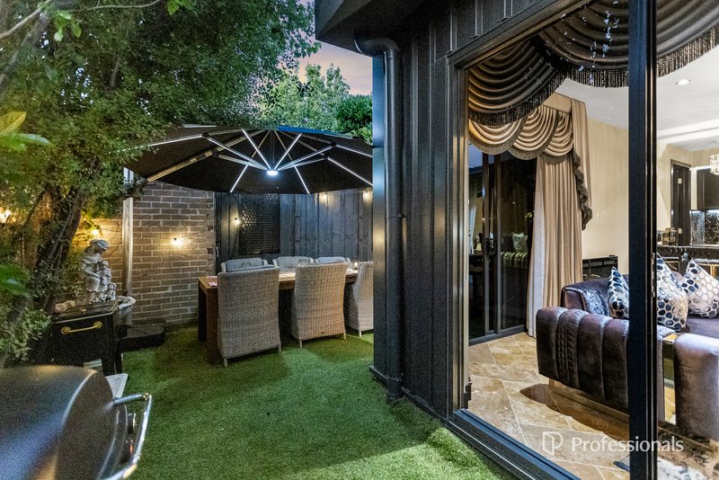 Photo - g01/15 Small Street, Hampton VIC 3188 - Image 12