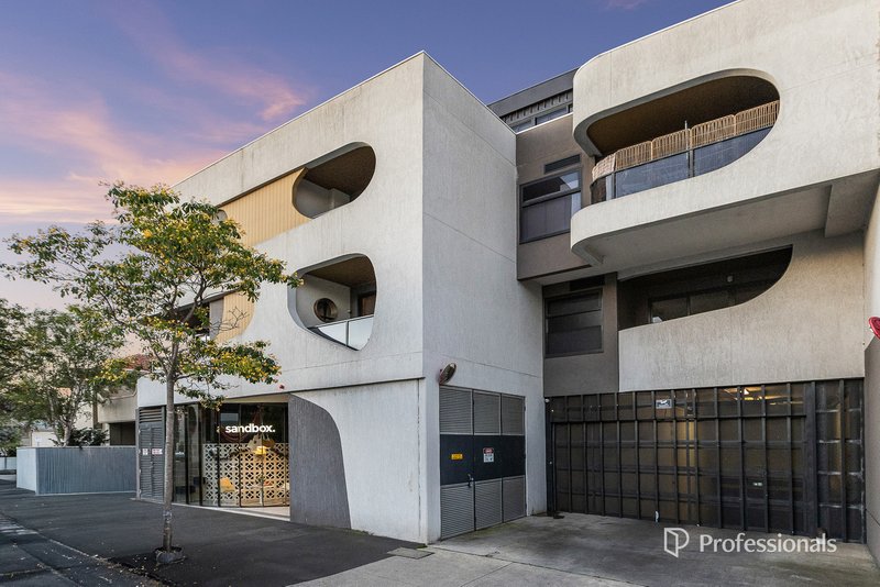 Photo - g01/15 Small Street, Hampton VIC 3188 - Image 15