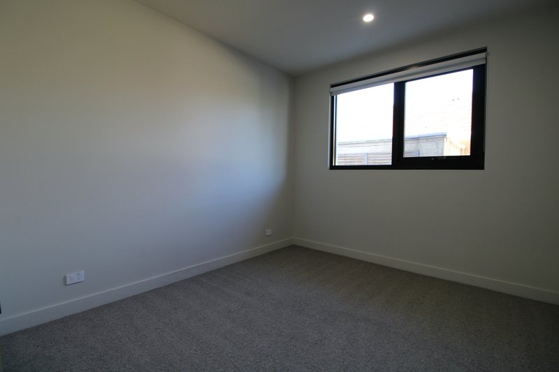 Photo - G02/150 Hotham Street, St Kilda East VIC 3183 - Image 5