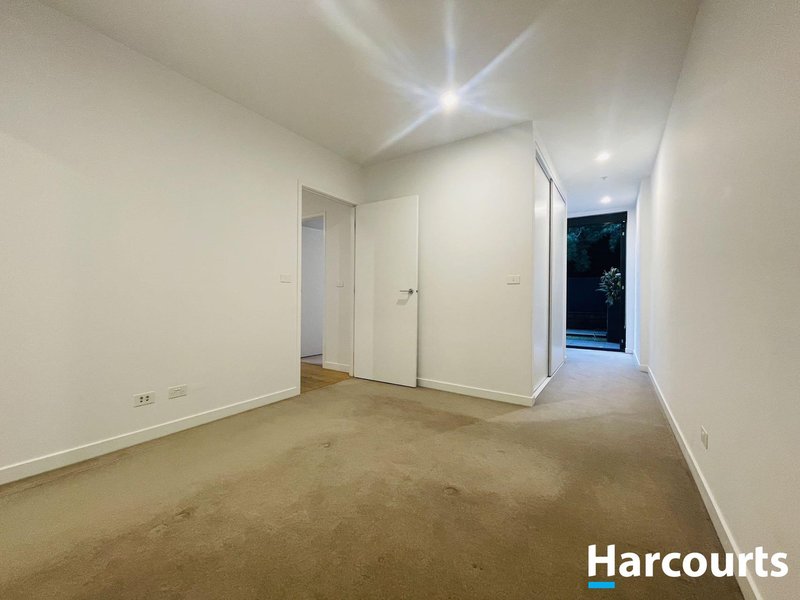 Photo - G02/5 Sovereign Point Court, Doncaster VIC 3108 - Image 6