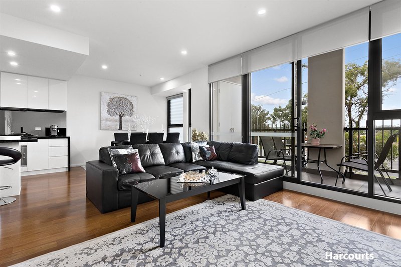Photo - G03/3 Red Hill Terrace, Doncaster East VIC 3109 - Image 2