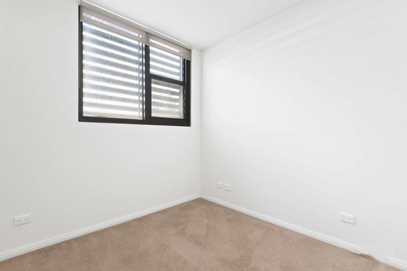 Photo - G04/3 Red Hill Terrace, Doncaster East VIC 3109 - Image 4