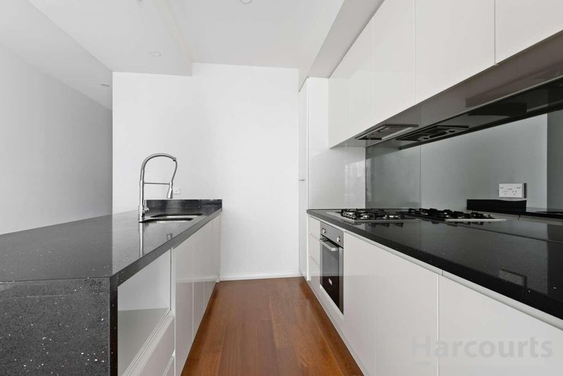 Photo - G04/3 Red Hill Terrace, Doncaster East VIC 3109 - Image 11