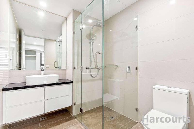 Photo - G04/3 Red Hill Terrace, Doncaster East VIC 3109 - Image 13