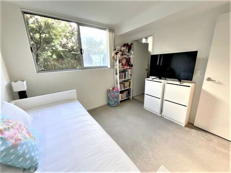 Photo - G05/120 James Ruses Drive, Rosehill NSW 2142 - Image 8