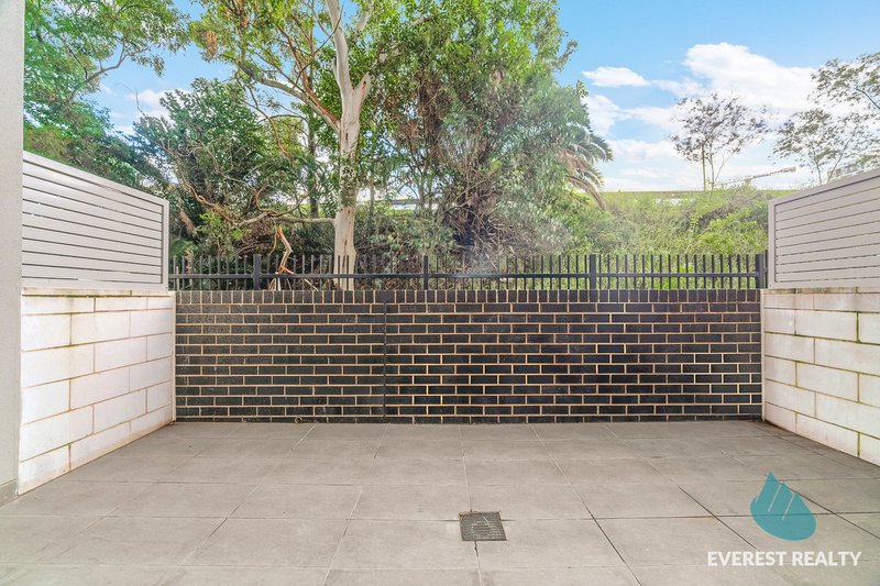 Photo - G05/22 Dressler Court, Merrylands NSW 2160 - Image 9