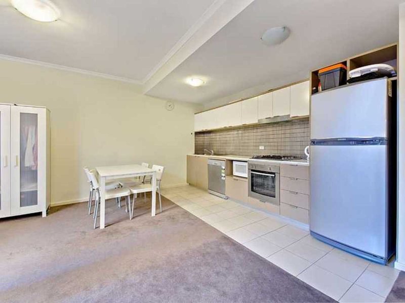 Photo - G10/8-12 Station Street, Homebush NSW 2140 - Image 2