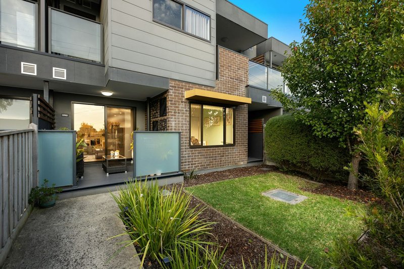 Photo - G15/9 Mountain Gate Drive, Ferntree Gully VIC 3156 - Image 3