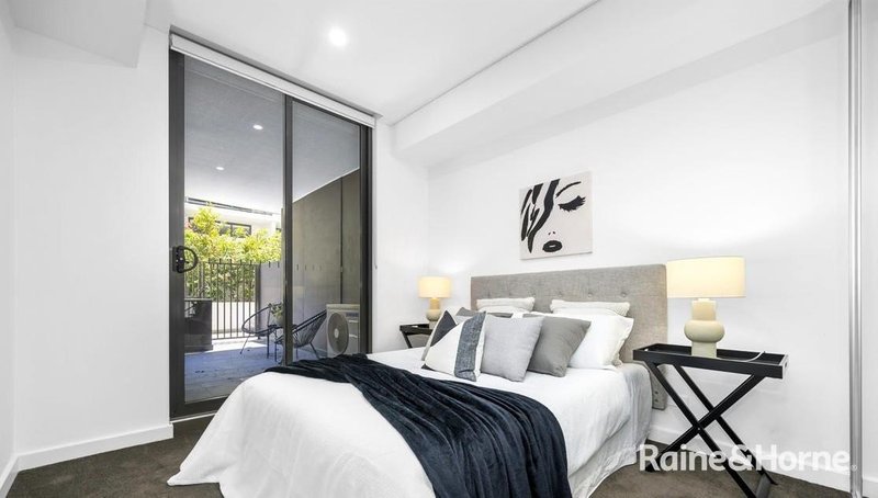 Photo - G2/2 Saxby Close, Botany NSW 2019 - Image 5