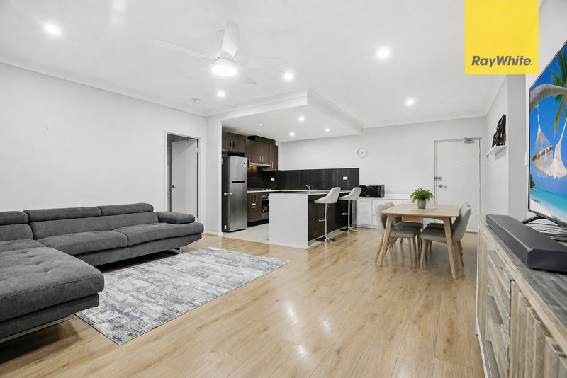 Photo - G3/8D Myrtle Street, Prospect NSW 2148 - Image 3