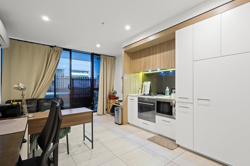 Photo - G5 & 302/106-112 Queensberry Street, Carlton VIC 3053 - Image 2