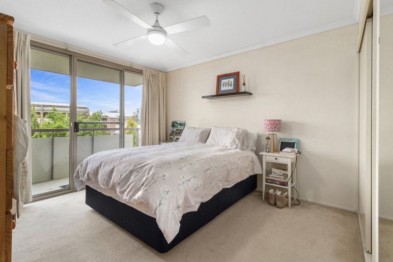 Photo - G6/2 Currie Crescent, Griffith ACT 2603 - Image 9