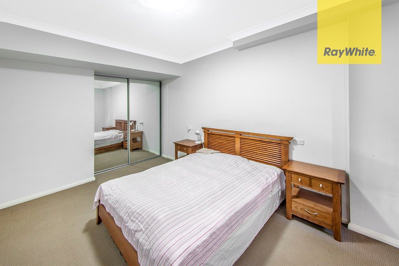 Photo - G8/11 Robilliard Street, Mays Hill NSW 2145 - Image 5