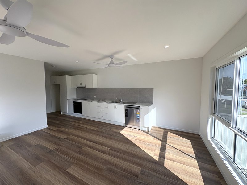 Photo - GF/20 Forrest Avenue, Molendinar QLD 4214 - Image 2