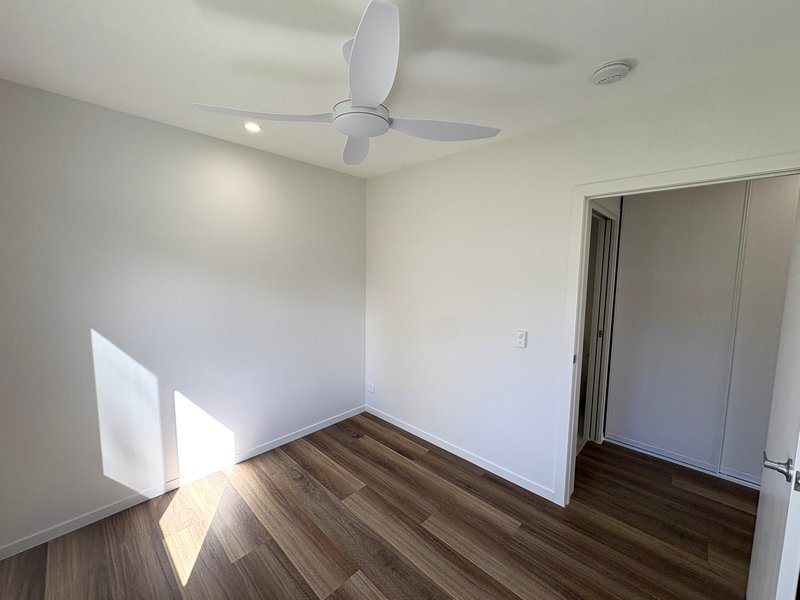 Photo - GF/20 Forrest Avenue, Molendinar QLD 4214 - Image 12