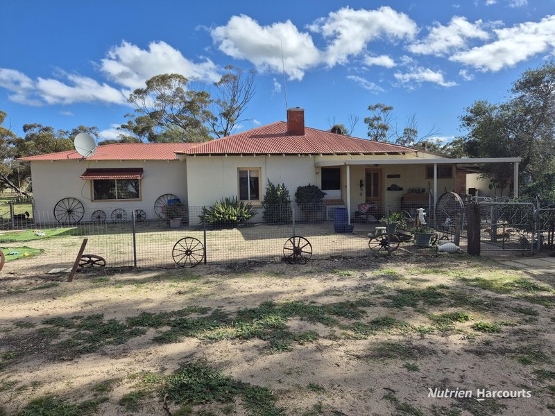 Photo - . "Girrawheen" , Kulin WA 6365 - Image 2