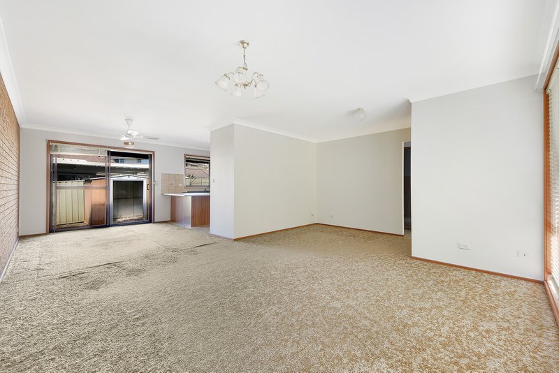 Photo - Glenfield NSW 2167 - Image 2