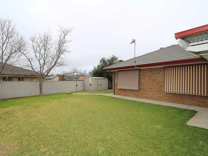 Photo - Glenfield Park NSW 2650 - Image 9