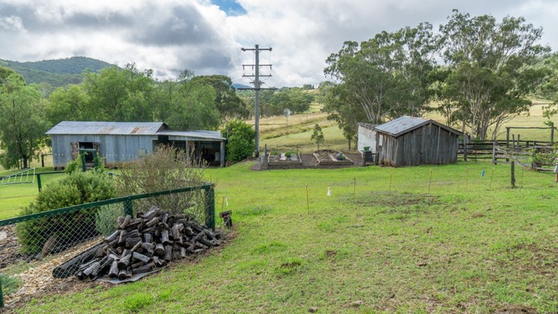 Photo - "Glenton" 526 South Branch Road, Maryvale QLD 4370 - Image 8