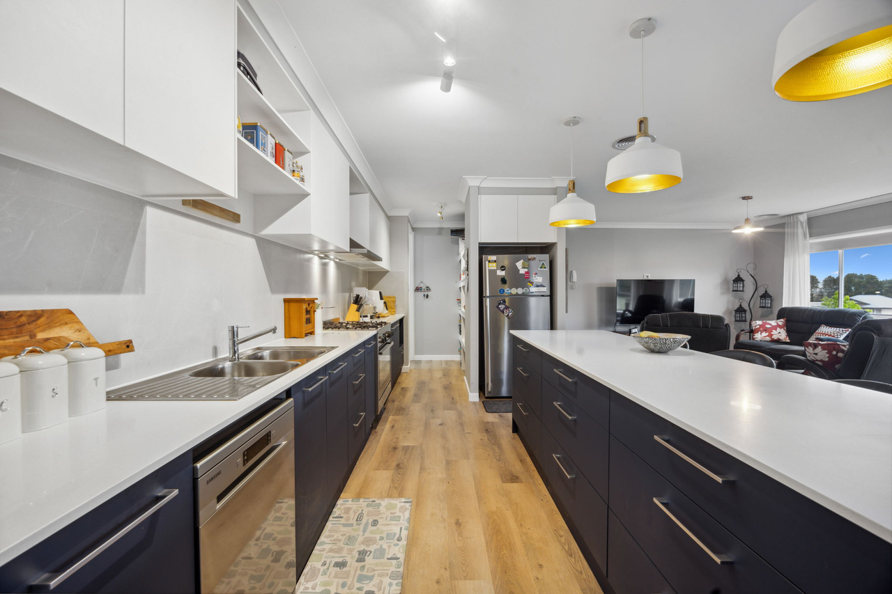 5-bedroom house at 7 Green Avenue, Gunning, NSW 2581, Upper Lachlan, New South Wales