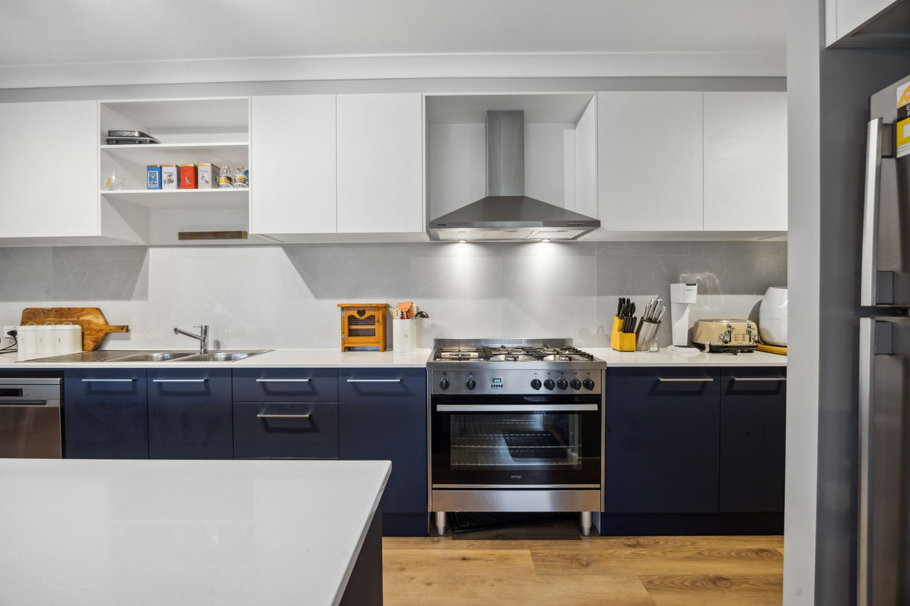 5-bedroom house at 7 Green Avenue, Gunning, NSW 2581, Upper Lachlan, New South Wales