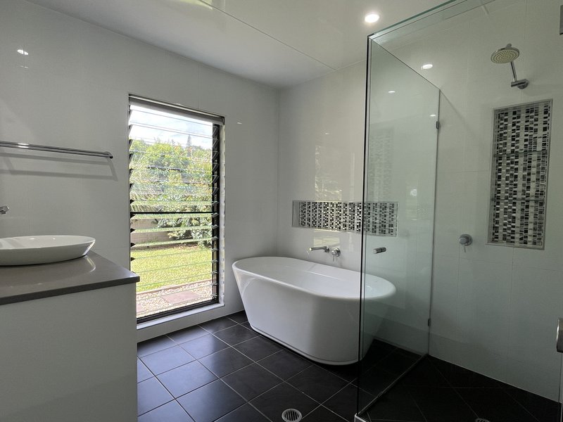 Photo - H/145 Russell Road, Lake Eacham QLD 4884 - Image 15