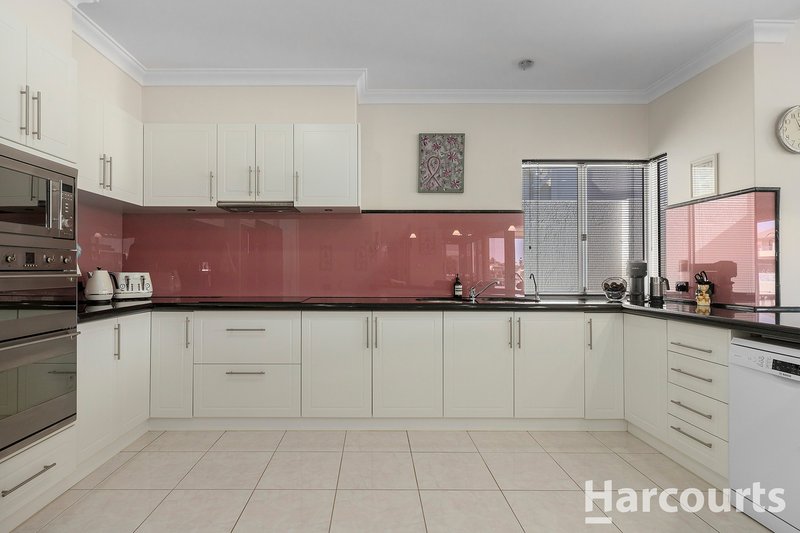 Photo - Halls Head WA 6210 - Image 10