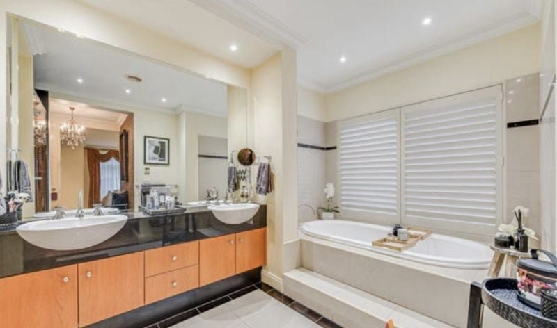 Photo - Hillside VIC 3037 - Image 2
