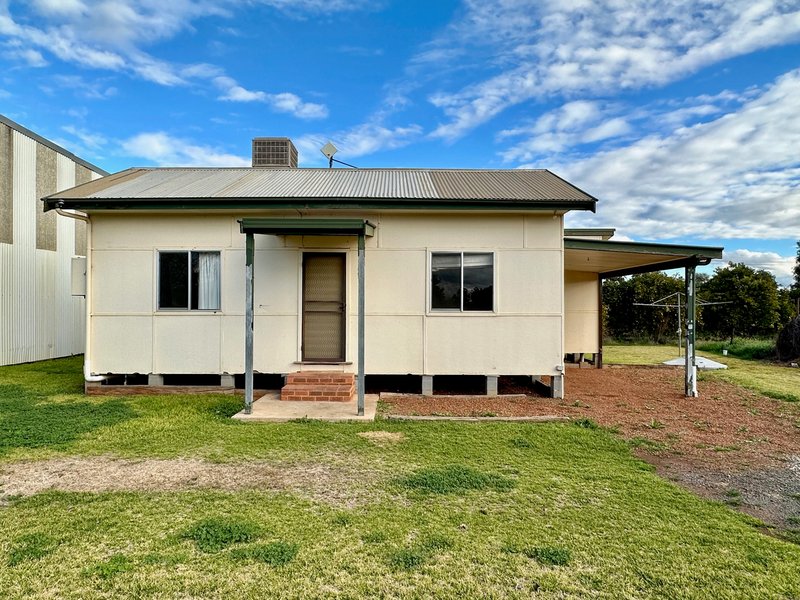 House 1/467 Kidman Way, Griffith NSW 2680