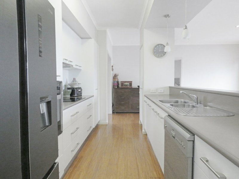 Photo - House 2/157 Bay Road, Eagle Point VIC 3878 - Image 6