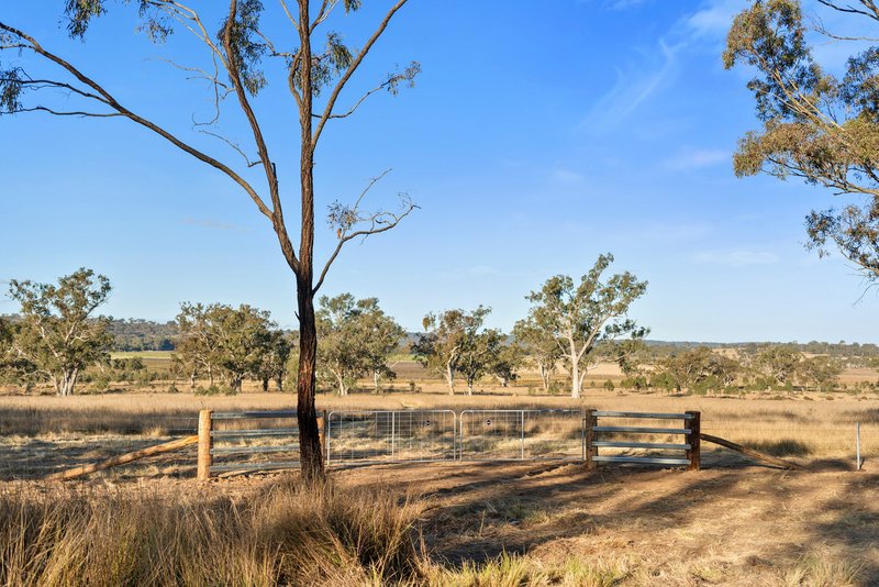 Photo - "Hutton Rise" Lot 2 Leyburn Cunningham Road, Pratten QLD 4370 - Image 2