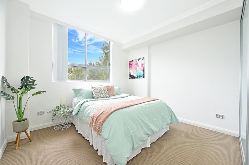 Photo - I316/81-86 Courallie Avenue, Homebush West NSW 2140 - Image 3