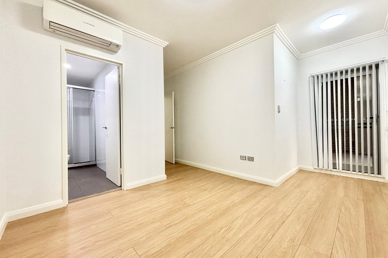 Photo - K209/81-86 Courallie Avenue, Homebush West NSW 2140 - Image 4