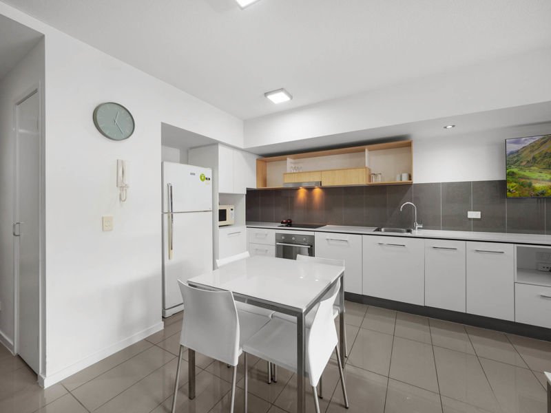 Photo - L2/29 Robertson Street, Fortitude Valley QLD 4006 - Image 6